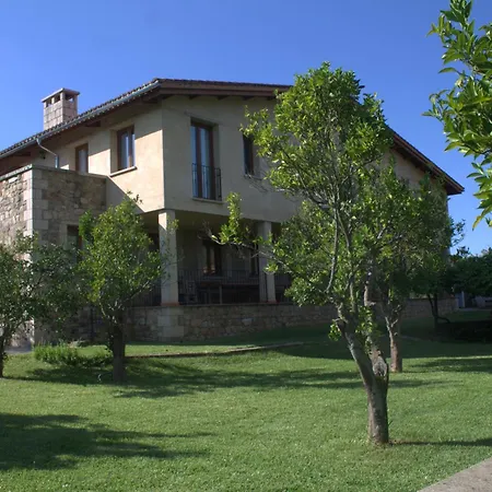 La Flor Del Naranjo Holiday home Cadalso